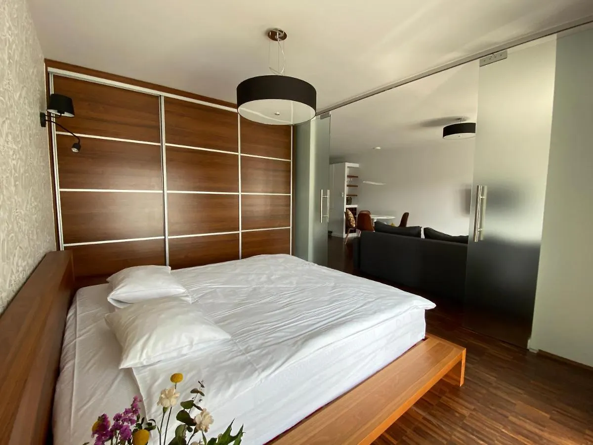 Aravel Old Town Apartments Wrocław 0*,